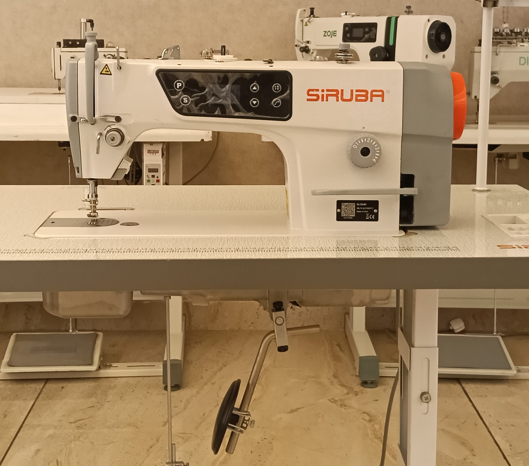 Siruba DL720 - View 2